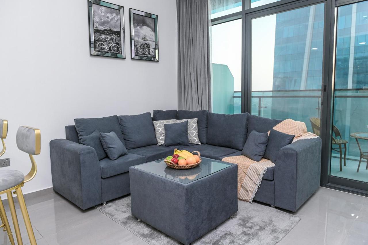 Ferienhaus 1bhk With Canal View Damac Merano Business Bay Dubai